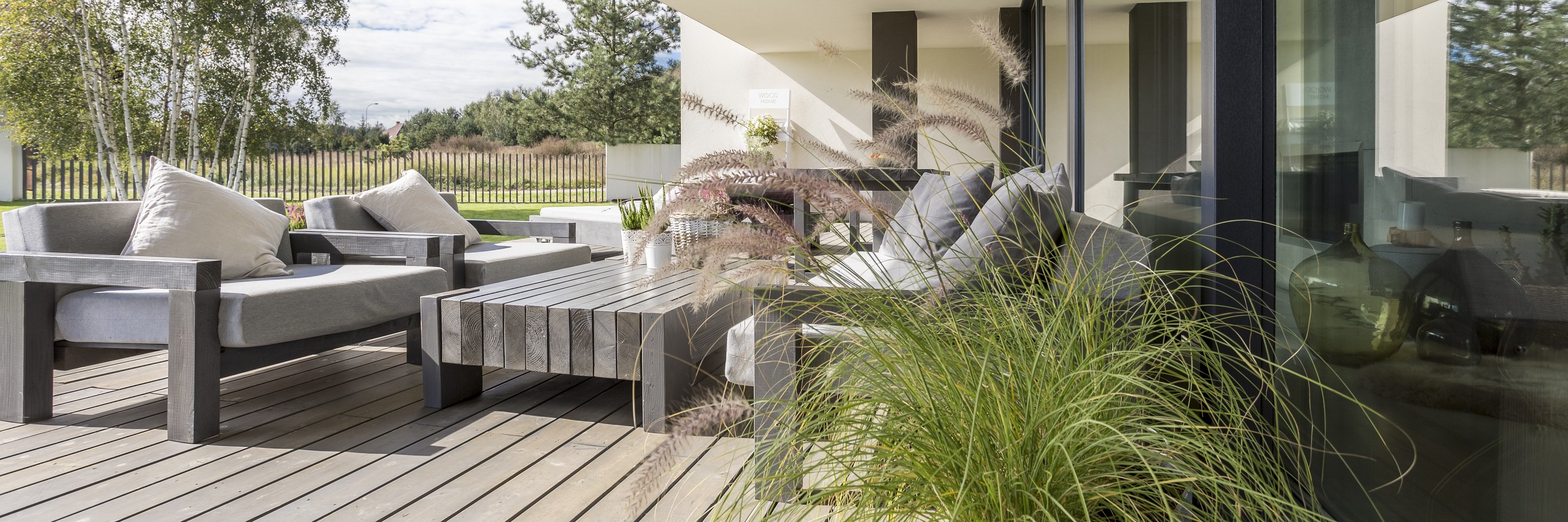 wooden-garden-furniture-2021-08-26-15-43-17-utc.jpg