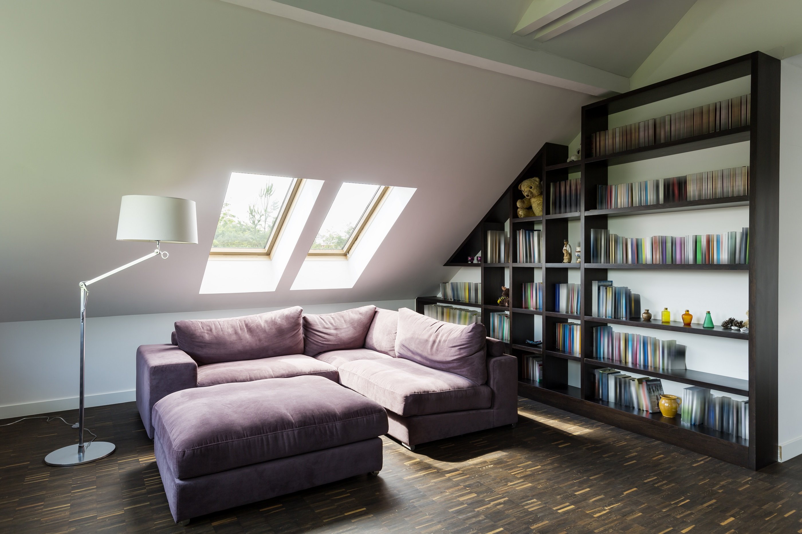 living-room-in-the-attic-p6phjpz.jpg