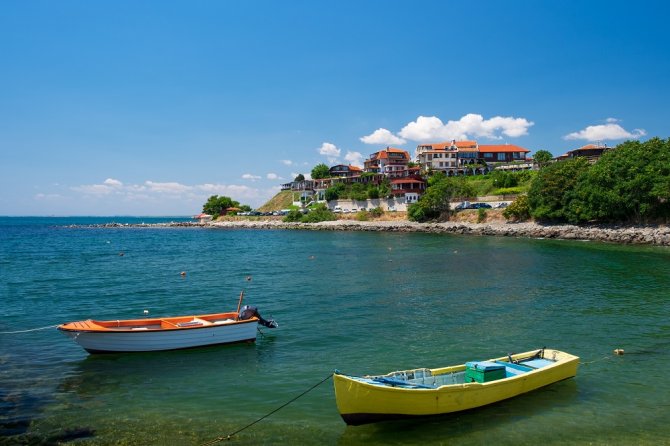 black-sea-coast-in-old-city-of-nessebar-bulgaria-2021-08-26-15-35-26-utc.jpg