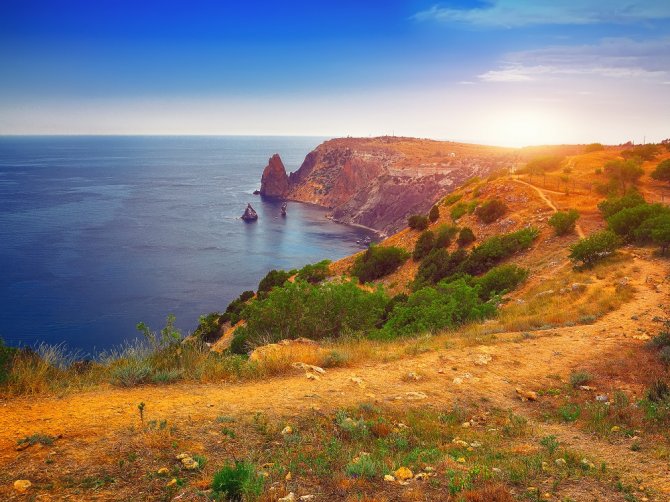 fiolent-crimea-sea-landscape-2022-02-02-03-49-12-utc.jpg