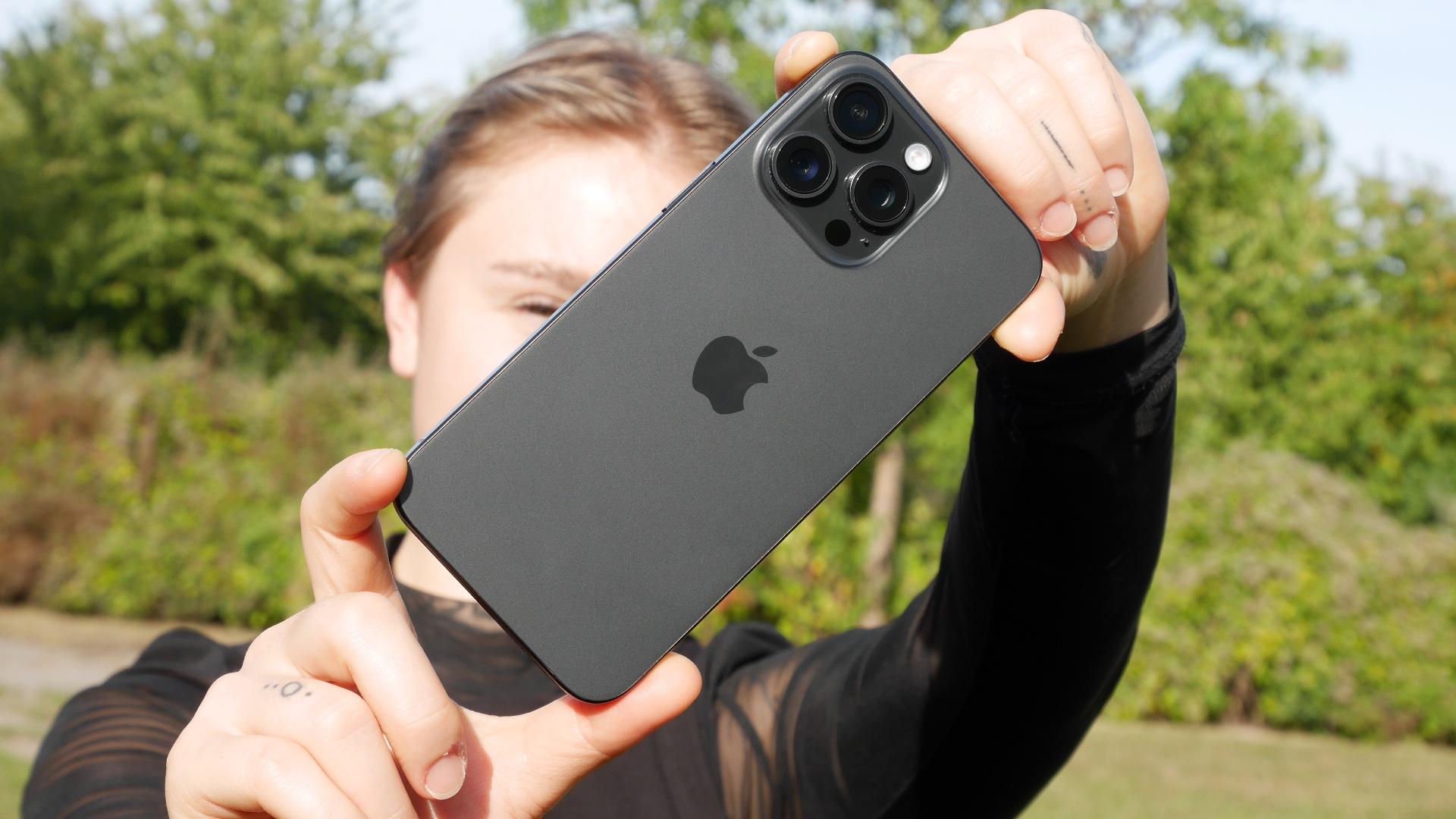 Nepřeplácejte za produkty Apple. Tady je seženete nejvýhodněji